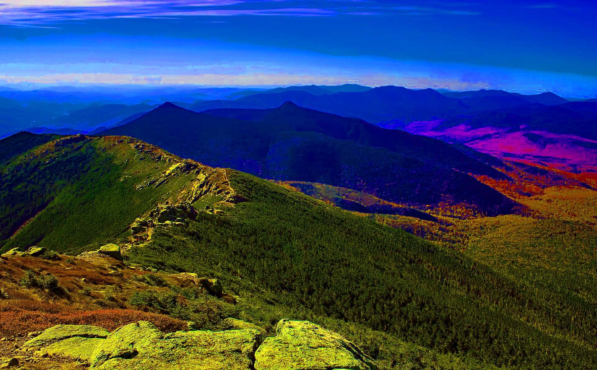 Bus Tours to Lakes Region in New Hampshire